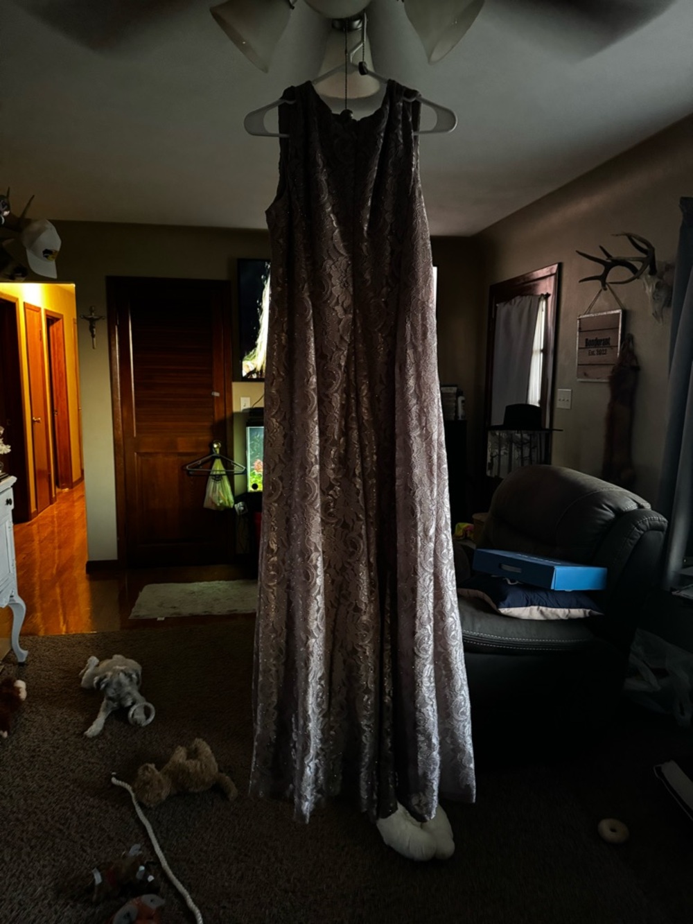 R&M Richards blush Lace Evening Gown for mother of bride or groom w Sheer Jacket - Picture 4 of 7